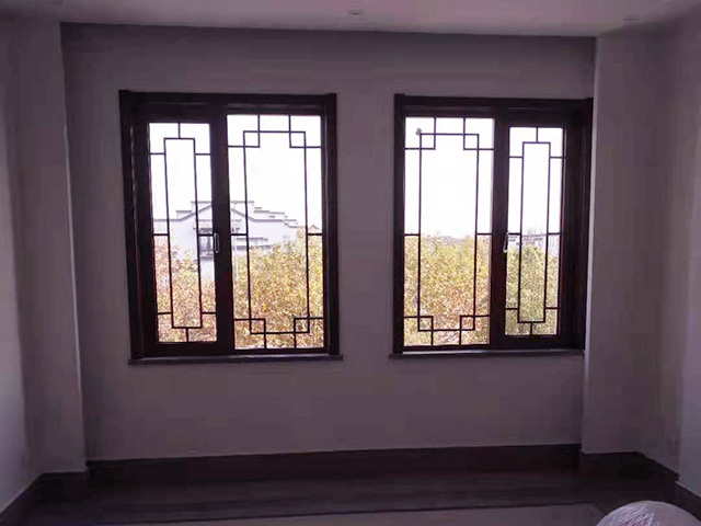 ���������T�������ڶ��