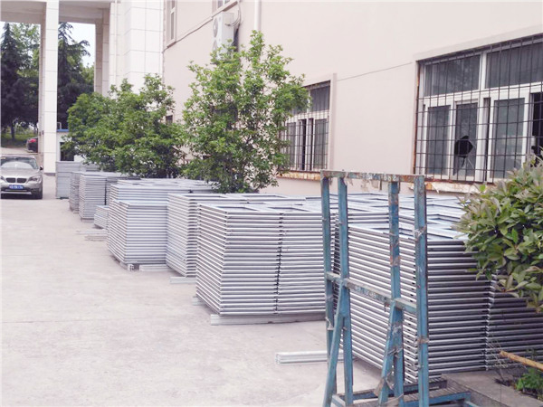 ����T���Ă����ӵĺ�